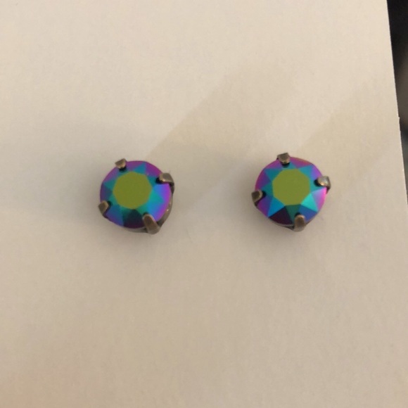 Mystical Antique Brass Swarovski Crystal Earrings - Picture 7 of 10